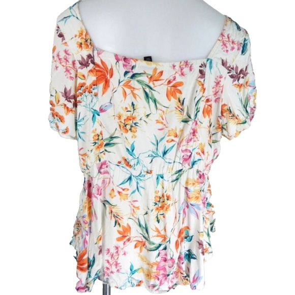 Torrid Carrie Floral Peplum Challis Top - Picture 4 of 4